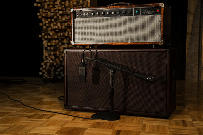 Electric Guitar Speaker Cabinets for Recording